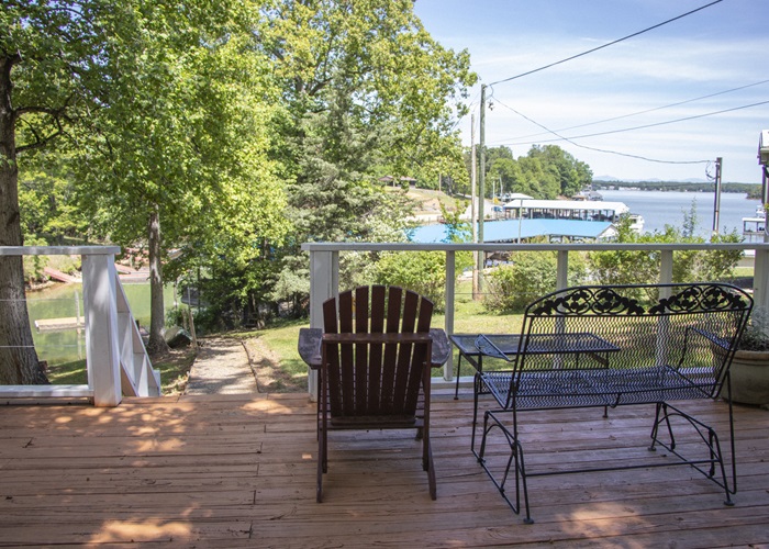 Lake-View-1